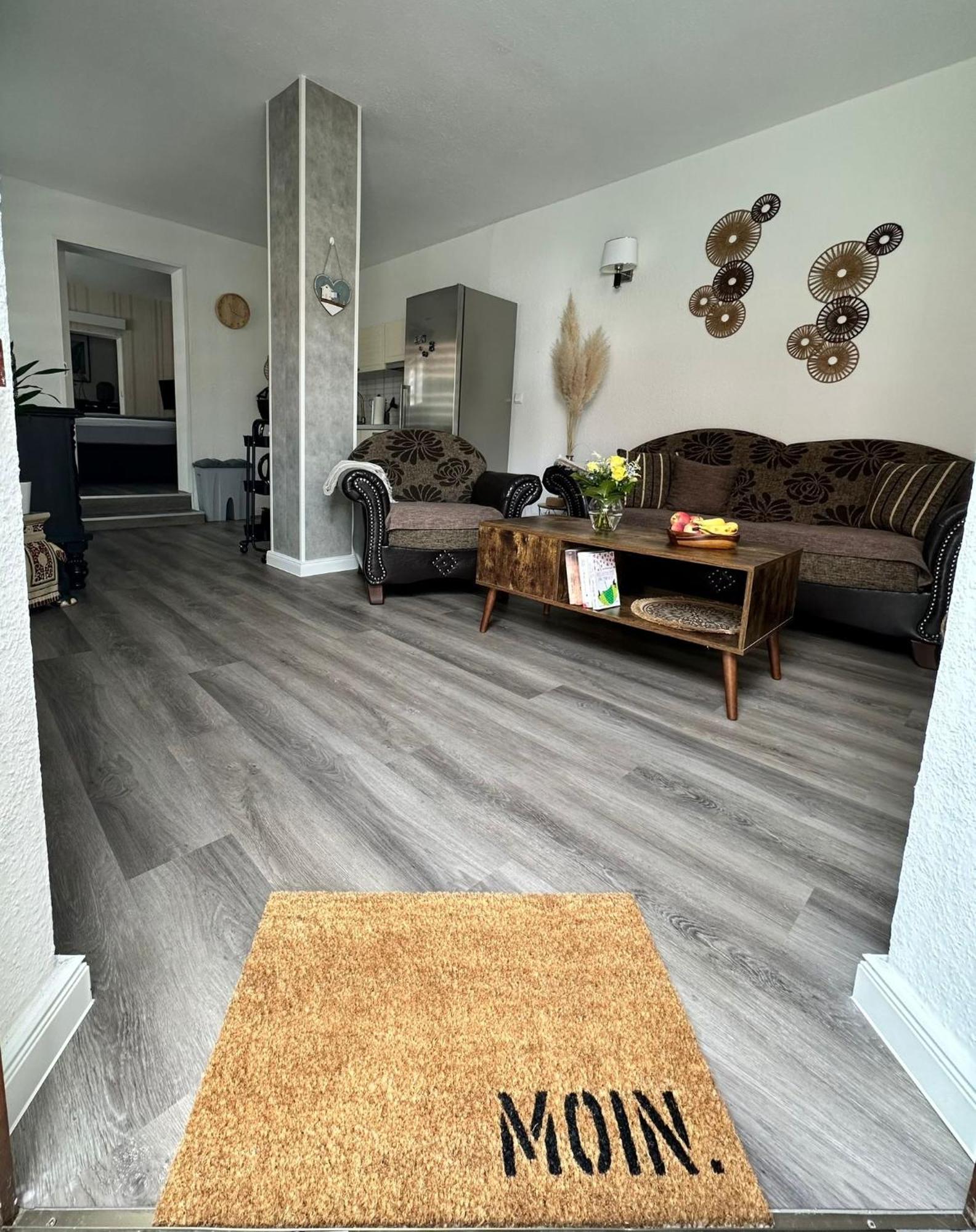 רוסטוק Ferienwohnung Am Strom מראה חיצוני תמונה